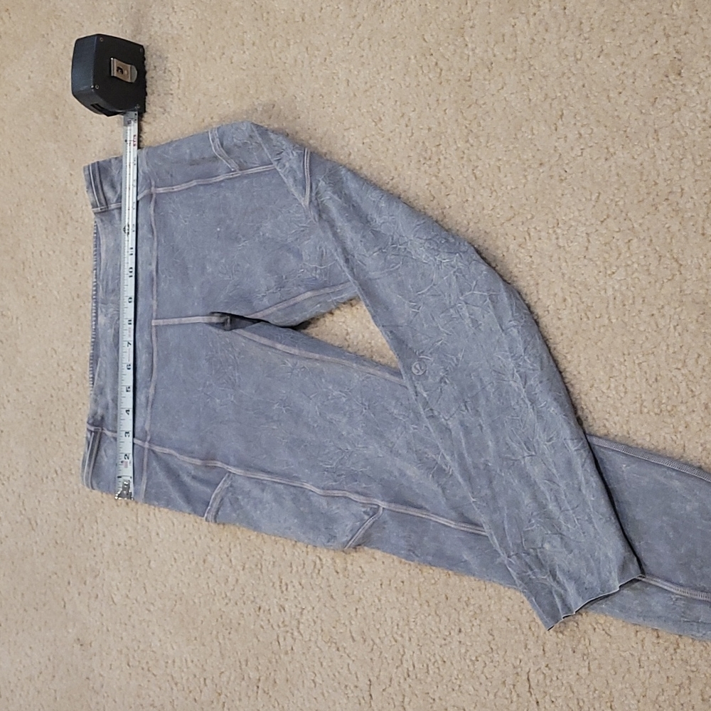 Lululemon sz 10 EUC leggings